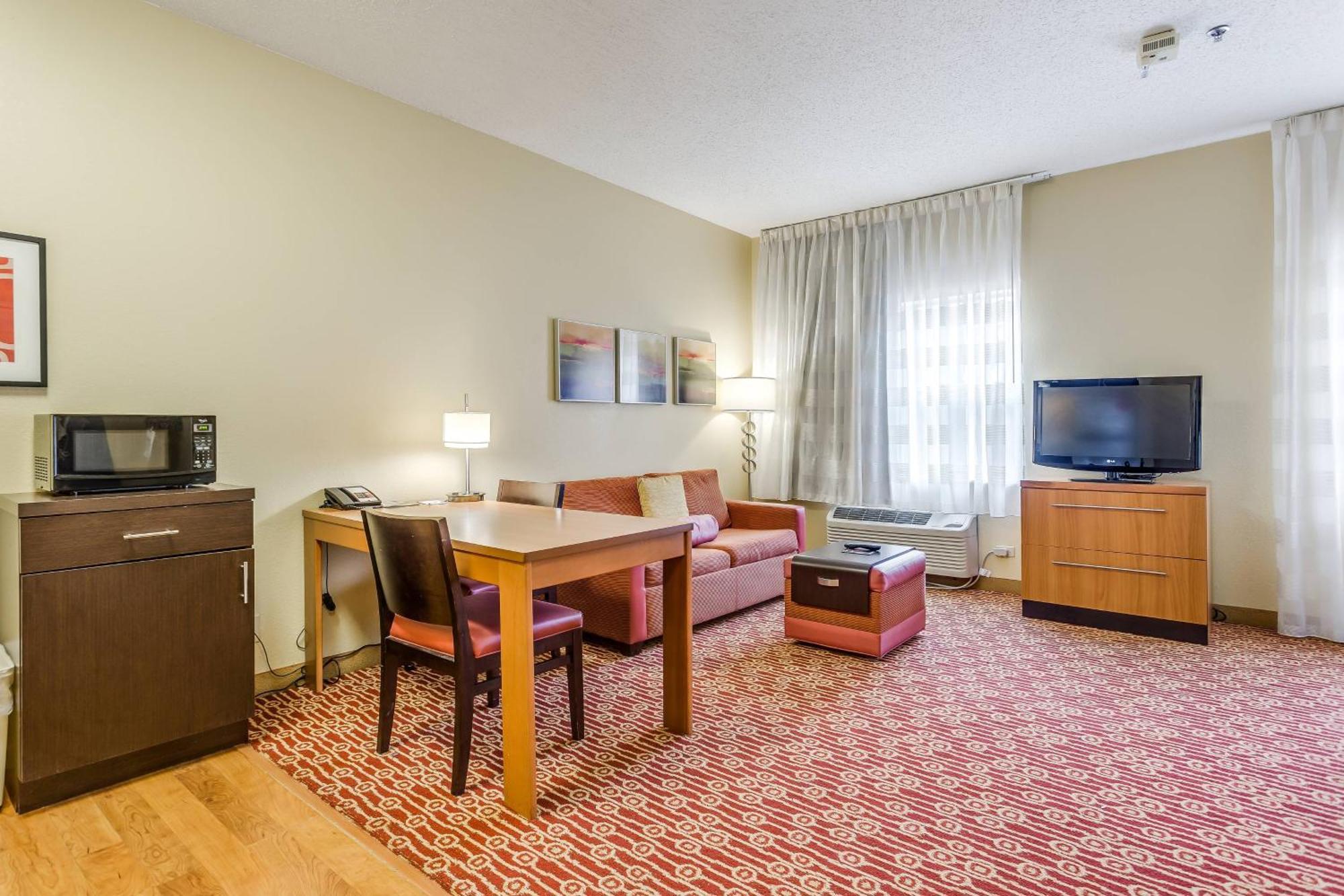 Towneplace Suites By Marriott Dallas Bedford Exterior foto